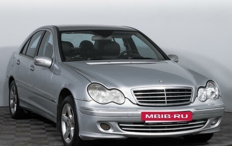 Mercedes-Benz C-Класс, 2005 год, 460 000 рублей, 3 фотография