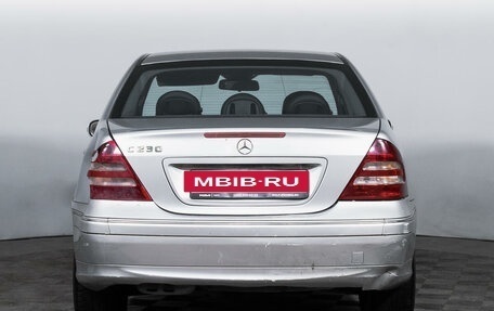 Mercedes-Benz C-Класс, 2005 год, 460 000 рублей, 6 фотография