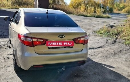 KIA Rio III рестайлинг, 2012 год, 780 000 рублей, 7 фотография