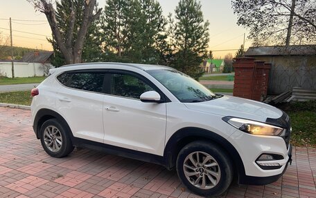 Hyundai Tucson III, 2018 год, 2 110 000 рублей, 2 фотография