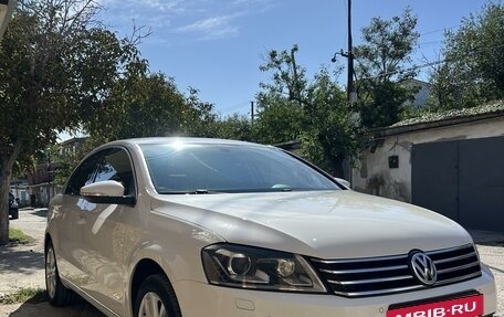 Volkswagen Passat B7, 2012 год, 1 530 000 рублей, 3 фотография