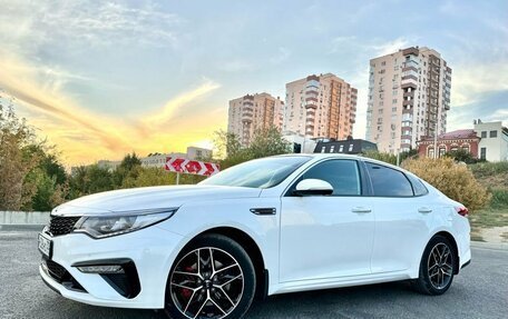 KIA Optima IV, 2018 год, 2 600 000 рублей, 3 фотография