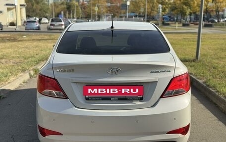 Hyundai Solaris II рестайлинг, 2015 год, 1 349 000 рублей, 7 фотография