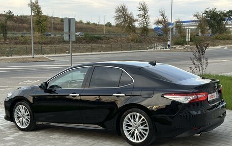 Toyota Camry, 2019 год, 2 890 000 рублей, 8 фотография