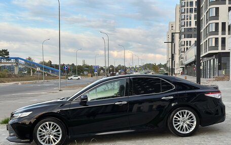 Toyota Camry, 2019 год, 2 890 000 рублей, 7 фотография