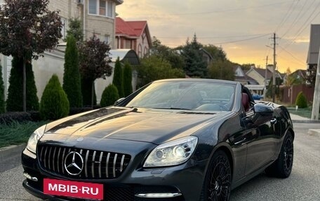 Mercedes-Benz SLK-Класс, 2012 год, 2 590 000 рублей, 23 фотография