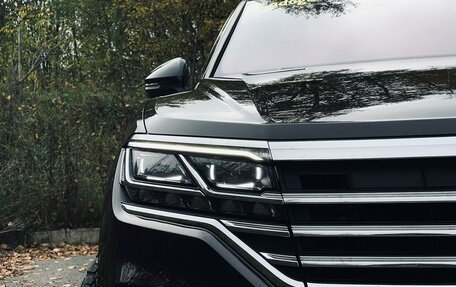 Volkswagen Touareg III, 2018 год, 5 700 000 рублей, 4 фотография