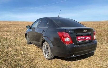 Chevrolet Aveo III, 2012 год, 700 000 рублей, 3 фотография