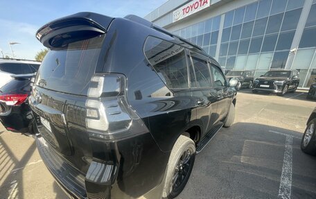 Toyota Land Cruiser Prado 150 рестайлинг 2, 2020 год, 5 845 000 рублей, 2 фотография