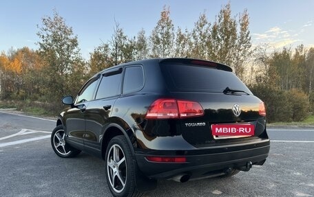 Volkswagen Touareg III, 2010 год, 1 690 000 рублей, 10 фотография