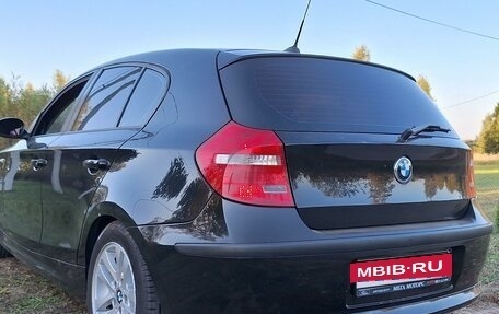 BMW 1 серия, 2009 год, 860 000 рублей, 2 фотография