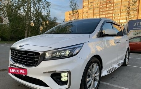 KIA Carnival III, 2019 год, 3 550 000 рублей, 28 фотография