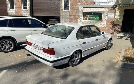 BMW 5 серия, 1989 год, 390 000 рублей, 4 фотография