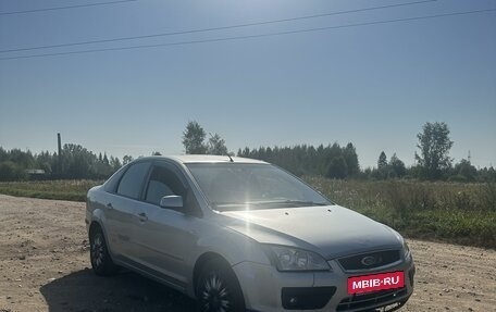 Ford Focus II рестайлинг, 2005 год, 300 000 рублей, 2 фотография