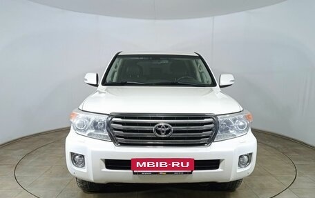 Toyota Land Cruiser 200, 2015 год, 3 700 000 рублей, 2 фотография