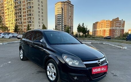 Opel Astra H, 2005 год, 490 000 рублей, 2 фотография