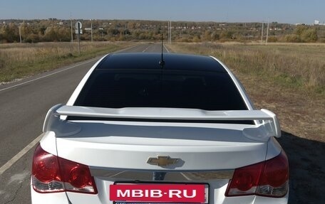 Chevrolet Cruze II, 2011 год, 900 000 рублей, 5 фотография