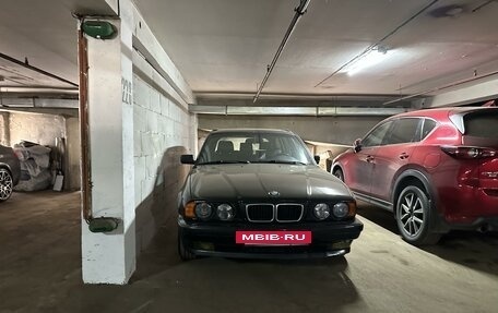 BMW 5 серия, 1993 год, 650 000 рублей, 3 фотография