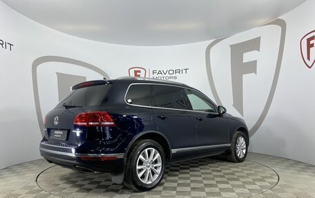 Volkswagen Touareg III, 2017 год, 3 195 000 рублей, 6 фотография