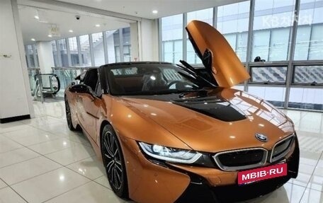 BMW i8 I рестайлинг, 2020 год, 6 335 000 рублей, 3 фотография