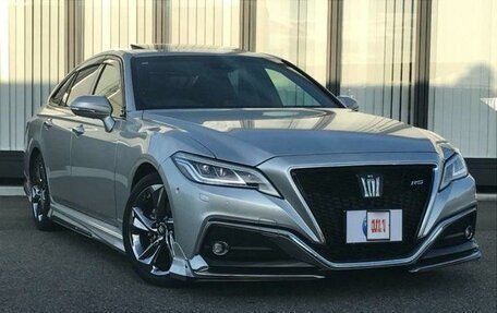 Toyota Crown, 2020 год, 3 300 000 рублей, 1 фотография