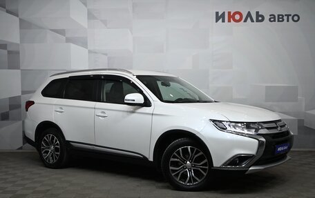 Mitsubishi Outlander III рестайлинг 3, 2017 год, 2 380 000 рублей, 4 фотография