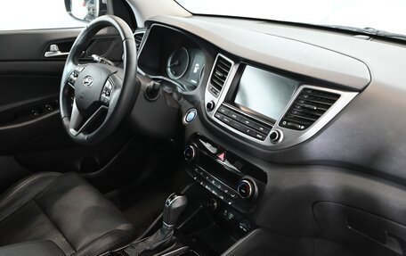 Hyundai Tucson III, 2018 год, 2 250 000 рублей, 12 фотография