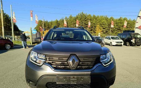 Renault Duster, 2022 год, 2 149 995 рублей, 2 фотография