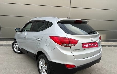 Hyundai ix35 I рестайлинг, 2010 год, 1 190 000 рублей, 3 фотография