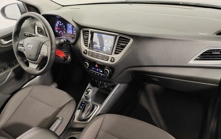 Hyundai Solaris II рестайлинг, 2019 год, 1 499 000 рублей, 13 фотография