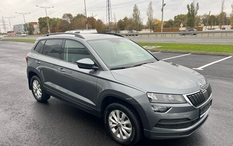 Skoda Karoq I, 2021 год, 2 820 000 рублей, 2 фотография