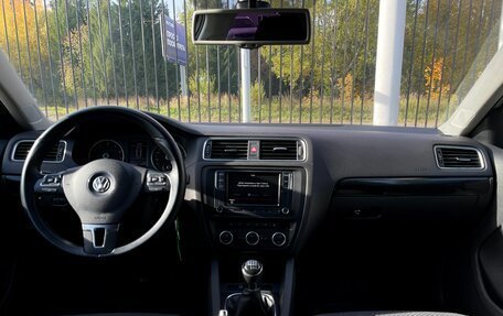 Volkswagen Jetta VI, 2014 год, 1 399 000 рублей, 10 фотография