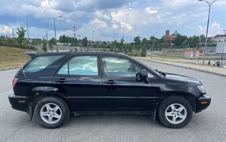 Lexus RX IV рестайлинг, 1999 год, 800 000 рублей, 5 фотография