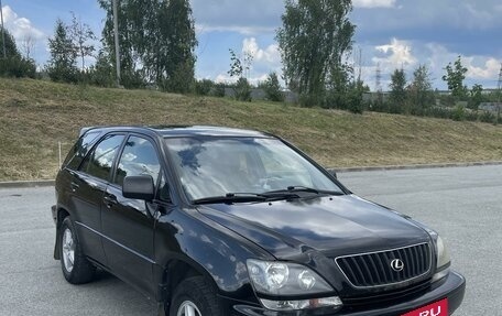 Lexus RX IV рестайлинг, 1999 год, 800 000 рублей, 4 фотография