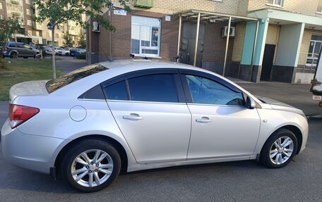 Chevrolet Cruze II, 2011 год, 950 000 рублей, 3 фотография