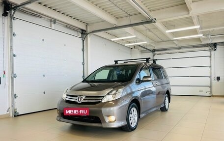 Toyota ISis I, 2012 год, 1 549 000 рублей, 2 фотография