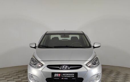 Hyundai Solaris II рестайлинг, 2011 год, 824 000 рублей, 2 фотография