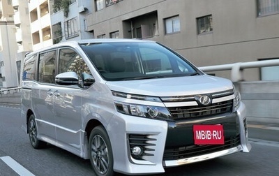 Toyota Voxy III, 2015 год, 2 350 000 рублей, 1 фотография