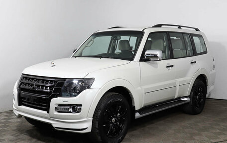 Mitsubishi Pajero IV, 2019 год, 6 300 000 рублей, 1 фотография