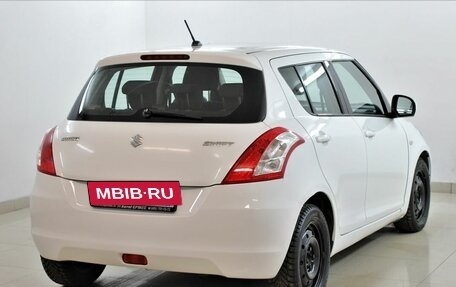 Suzuki Swift IV, 2013 год, 915 000 рублей, 4 фотография