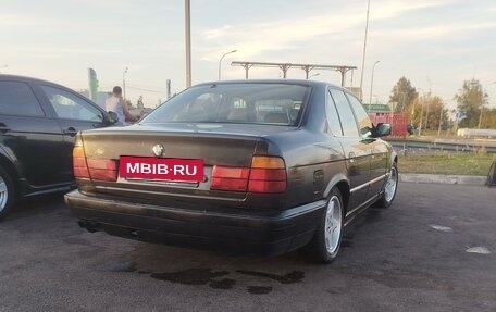 BMW 5 серия, 1989 год, 350 000 рублей, 4 фотография