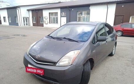 Toyota Prius, 2007 год, 620 000 рублей, 2 фотография