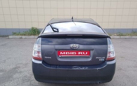 Toyota Prius, 2007 год, 620 000 рублей, 3 фотография