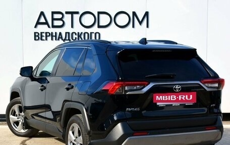 Toyota RAV4, 2022 год, 3 600 000 рублей, 3 фотография