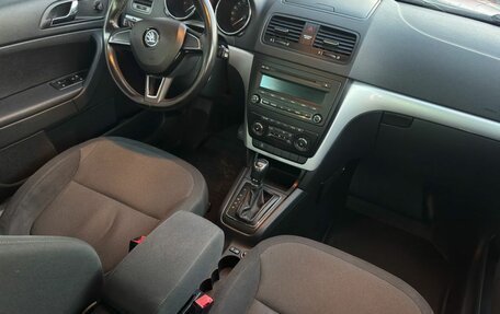 Skoda Yeti I рестайлинг, 2015 год, 1 249 000 рублей, 12 фотография