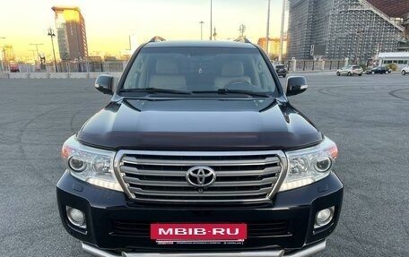 Toyota Land Cruiser 200, 2012 год, 3 490 000 рублей, 8 фотография