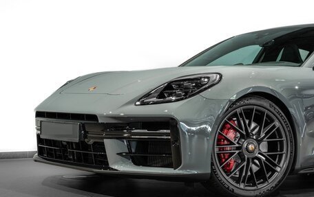 Porsche Panamera, 2024 год, 28 686 120 рублей, 2 фотография