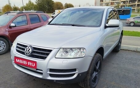 Volkswagen Touareg III, 2003 год, 865 000 рублей, 1 фотография