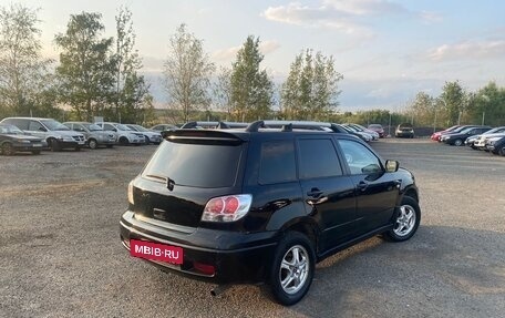 Mitsubishi Outlander III рестайлинг 3, 2004 год, 590 000 рублей, 2 фотография