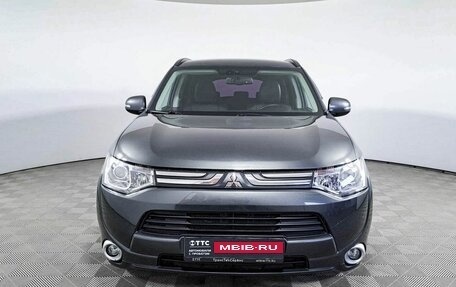 Mitsubishi Outlander III рестайлинг 3, 2013 год, 1 652 500 рублей, 2 фотография